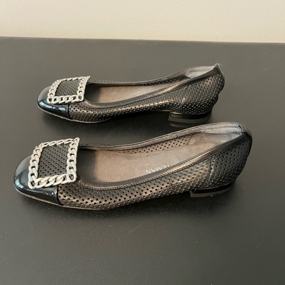 Stuart Weitzman Black  Patent Leather Low Heels Flat Mesh Silver  Buckle Size 5 - Picture 3 of 10